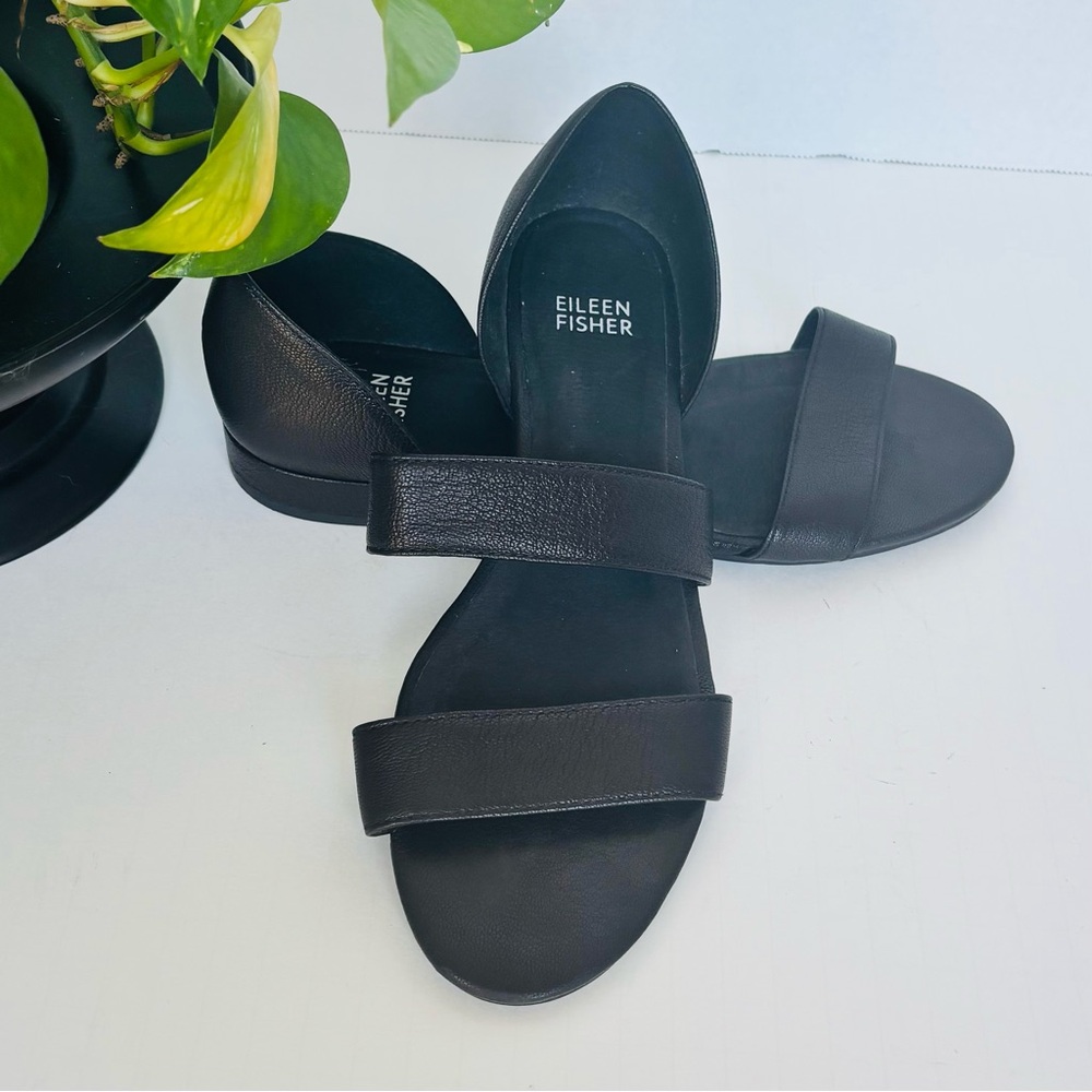 Eileen Fisher Women's Classic Black Sandals